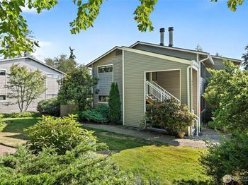 9922 NE 144th Lane