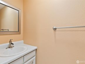 30849 13th Place S 4, Federal Way WA 98003