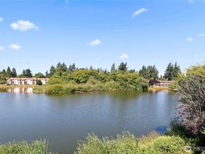 30849 13th Place S 4, Federal Way WA 98003