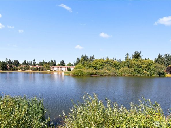 30849 13th Place S 4, Federal Way WA 98003