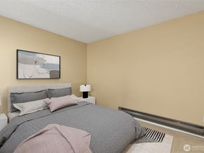 30849 13th Place S 4, Federal Way WA 98003