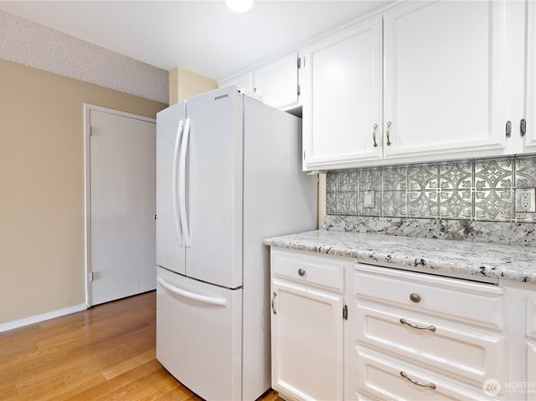 30849 13th Place S 4, Federal Way WA 98003