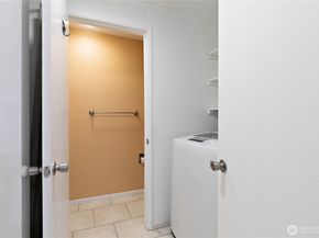 30849 13th Place S 4, Federal Way WA 98003