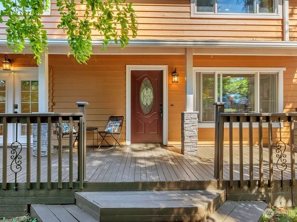 13210 9th Avenue S, Burien WA 98168