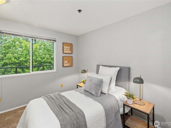 15255 Sunwood Boulevard A36, Tukwila WA 98188