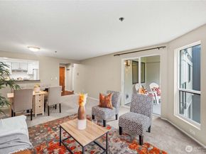 15255 Sunwood Boulevard A36, Tukwila WA 98188