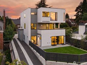 3854 Cascadia Avenue S, Seattle WA 98118