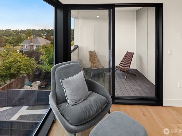 3854 Cascadia Avenue S, Seattle WA 98118