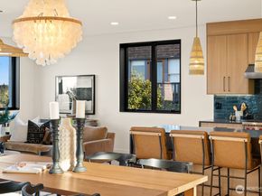 3854 Cascadia Avenue S, Seattle WA 98118