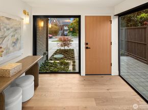 3854 Cascadia Avenue S, Seattle WA 98118