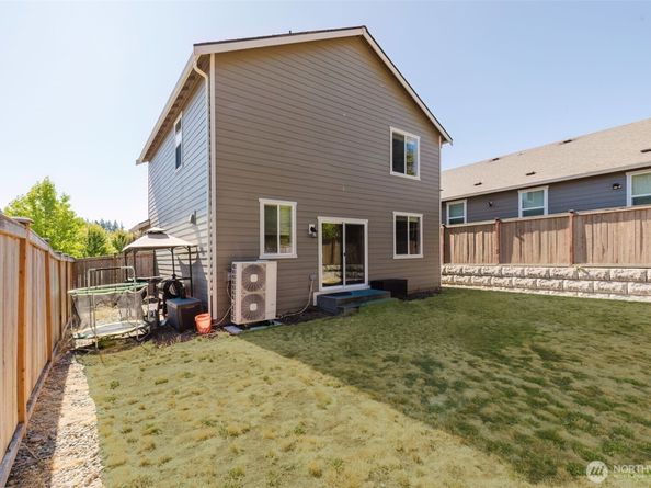 179 Russell Road, Bremerton WA 98312