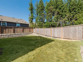 179 Russell Road, Bremerton WA 98312