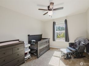 179 Russell Road, Bremerton WA 98312