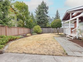1022 Avenue B, Snohomish WA 98290