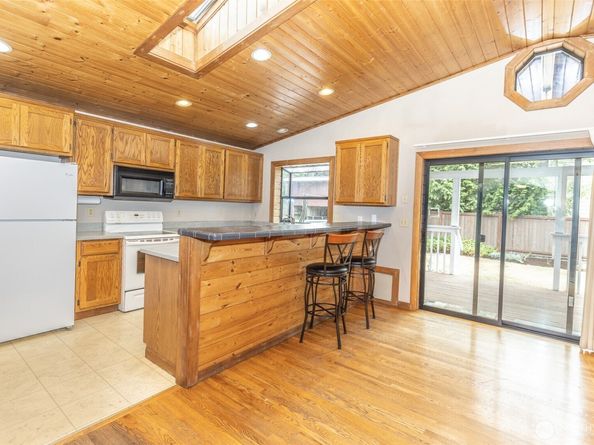 1022 Avenue B, Snohomish WA 98290