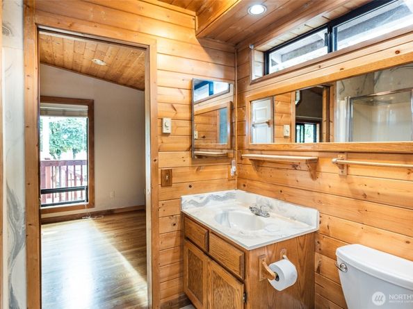 1022 Avenue B, Snohomish WA 98290
