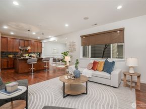 10269 Eastridge Drive NE, Redmond WA 98053