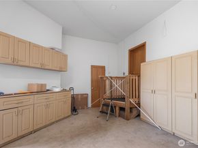 1021 SW 120th Street, Seattle WA 98146