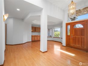1021 SW 120th Street, Seattle WA 98146