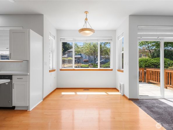 1021 SW 120th Street, Seattle WA 98146