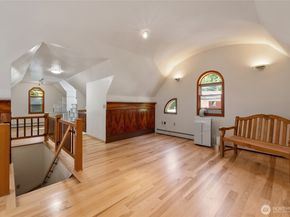 7776 Fragaria Road, Olalla WA 98359