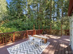 7776 Fragaria Road, Olalla WA 98359