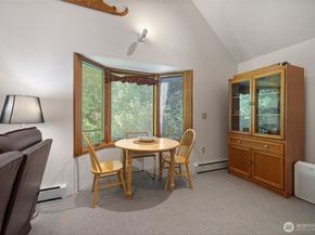 7776 Fragaria Road, Olalla WA 98359