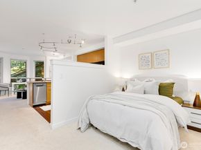 1420 E Pine Street E307, Seattle WA 98122