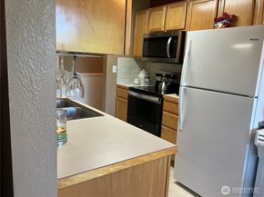 330 Elm Street 305, Everett WA 98203