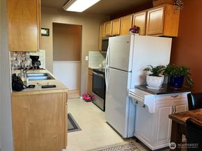 330 Elm Street 305, Everett WA 98203
