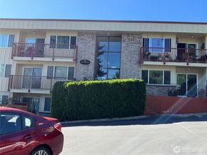 330 Elm Street 305, Everett WA 98203