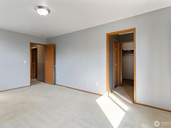 834 23rd Street SE, Auburn WA 98002