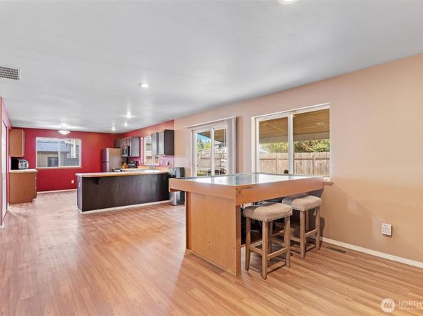 834 23rd Street SE, Auburn WA 98002