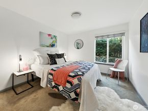 3661 Phinney Avenue N 101, Seattle WA 98103