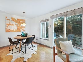 3661 Phinney Avenue N 101, Seattle WA 98103