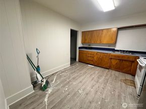 403 L Street SE A&B, Auburn WA 98002