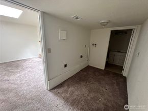 403 L Street SE A&B, Auburn WA 98002