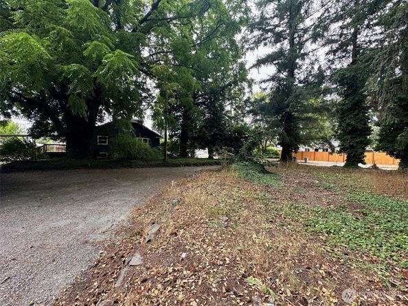 403 L Street SE A&B, Auburn WA 98002
