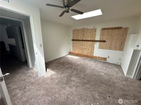 403 L Street SE A&B, Auburn WA 98002