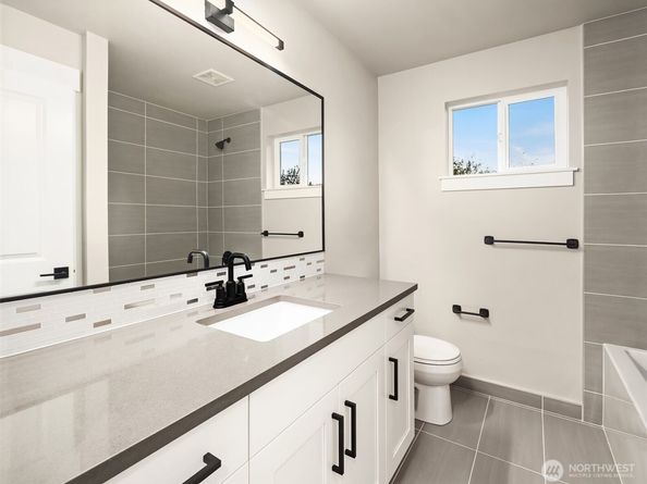 4132 113th Avenue SE, Snohomish WA 98290