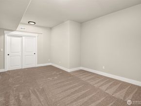 4132 113th Avenue SE, Snohomish WA 98290