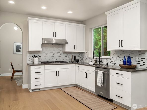 4132 113th Avenue SE, Snohomish WA 98290