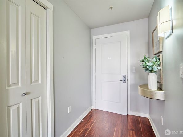 2607 Western Avenue 553, Seattle WA 98121