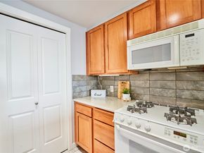 2607 Western Avenue 553, Seattle WA 98121