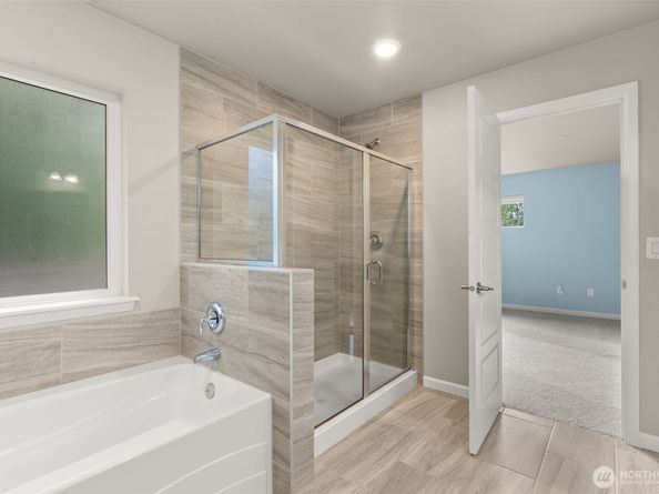 12011 SE 299th Place, Auburn WA 98092