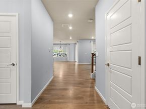 12011 SE 299th Place, Auburn WA 98092