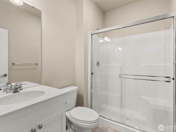 12011 SE 299th Place, Auburn WA 98092