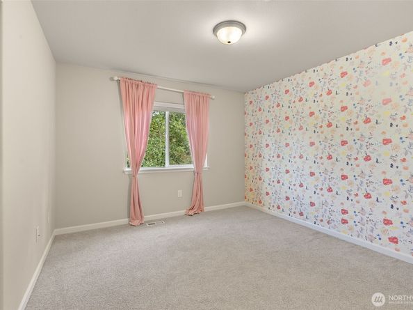 12011 SE 299th Place, Auburn WA 98092