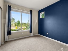 12011 SE 299th Place, Auburn WA 98092