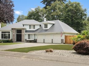 1722 226th Place SW, Bothell WA 98021
